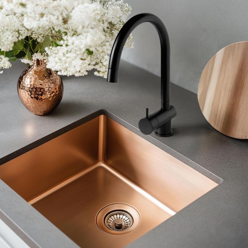 Waterevolution Flow misturador de cozinha preto fosco com bica extensível T155PR