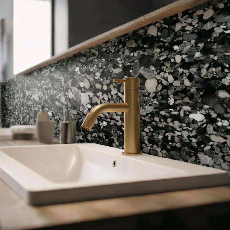 Waterevolution Flow torneira de fonte em latão escovado T1101ALE