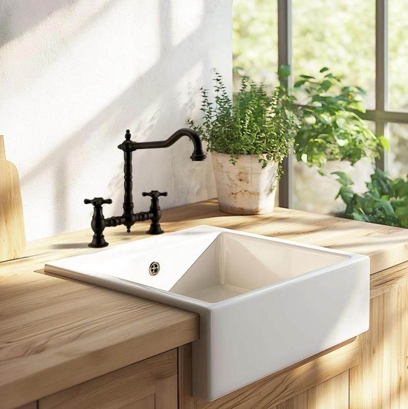 PB Nostálgica Torneira de Cozinha de Ponte Preto Fosco com Saída Angular e Botões Estrela PBN.ZW.H.ST