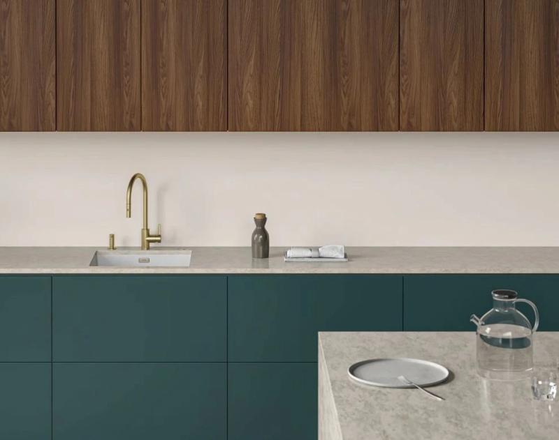 Franke kraan de cozinha dourada Eos Neo com bica extensível e pulverizador PVD Gold 115.0681.244