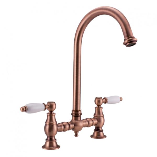 Torneira de cozinha nostálgica de ponte PB cobre com bico arredondado e alavancas brancas copper PBN.KOP.R.WH