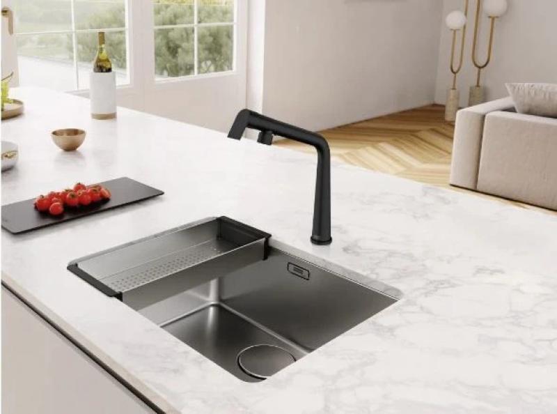 Franke Icon Torneira de Cozinha preto fosco com bica giratória 115.0625.187