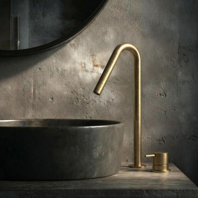 Waterevolution Flow torneira de lavatório de 2 furos em latão escovado com bica alta V de 120mm