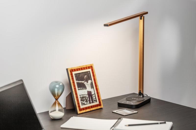 Bureau-lamp Decor Bressi 8W 450lm AC220-240V 3-CCT Carregamento Sem Fio USB PF>0,5 RA>80 Preto / Ouro 1208962479