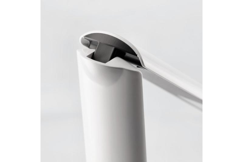 Lâmpada de Mesa Decor FLOWER 4W 240lm.AC220-240V 4000K bateria 1800MAh Ra>80 preto/branco 1208962481