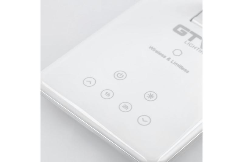 Luminária de Mesa Decorativa Tritton 6W 340lm AC220-240V 4-CCT Carregamento Sem Fio USB PF>0,5 RA>80 branco. 1208962517