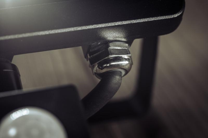 Holofote INEXT LED com sensor de movimento, 10W, 800lm, AC220-240V, 50/60 Hz, PF> 0.9, RA> 80, IP65, 120 1208962858