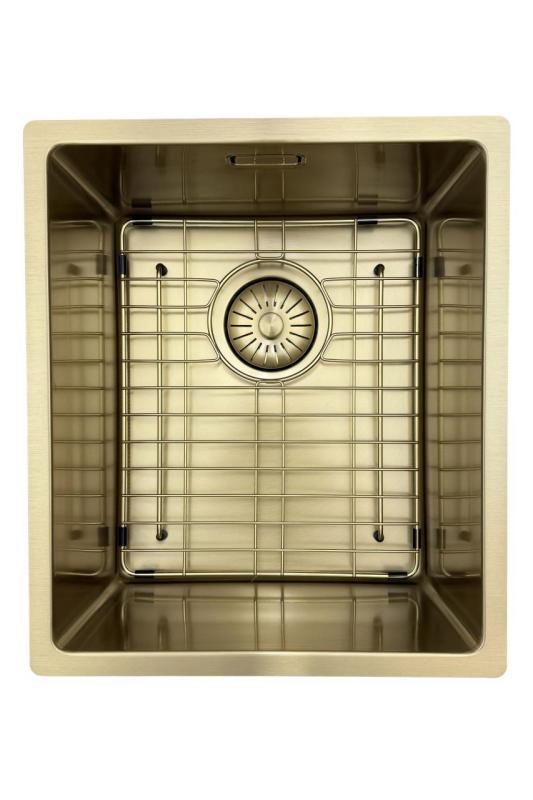 Pia Pure.Sink Prestige 34x40 cm PVD Ouro raio de 10mm para instalação inferior, nivelada e superior PPG3440-60.