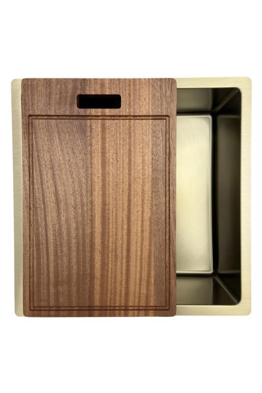 Pure.Sink Prestige pia 40x40 cm PVD Ouro raio de 10mm instalação inferior, nivelada e superior PPG4040-60