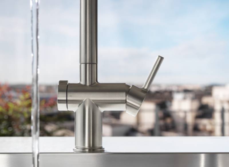 Franke Active Twist Misturador Monocomando Aparência de Aço Inoxidável com Bica Retrátil e Controle de Drenagem Integrado 115.0653.505