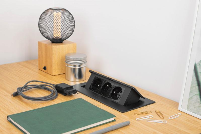 Tomada elétrica extraível SOFT