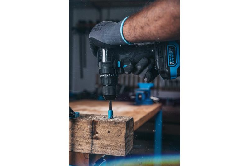 HÖGERT furadeira a bateria 18V, conjunto com bateria, carregador, suporte para bits, caixa de brocas.