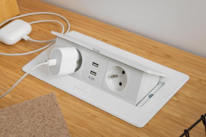 Módulo de tomada extensível suave.