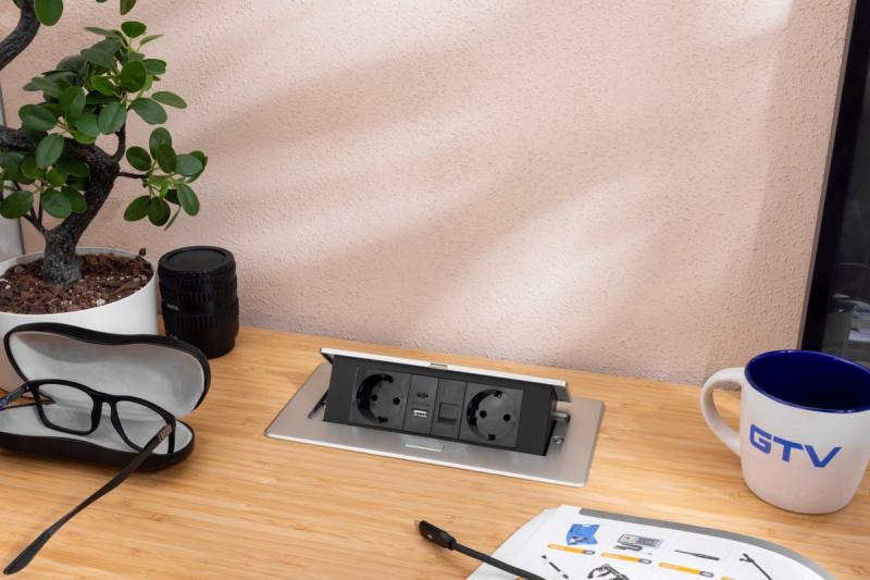 Tomada para móveis MULTISOFT, 2xSCHUKO, USB A+C, RJ45, cabo 1,5 m, alumínio