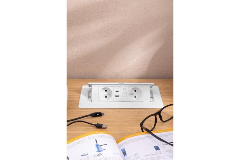 Tomada de Móveis MULTISOFT 2x Tomada com Aterramento, USB A+C, RJ45, Cabo de Alimentação com Plugue, Branco